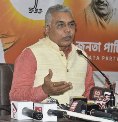 Bengal BJP divided over demand of division of state Bengal BJP divided over demand of division of state