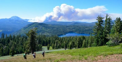 Massive wildfire forces closure of California national park Massive wildfire forces closure of California national park