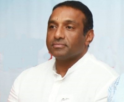 Will enable Khadi sales on Amazon, Flipkart: Andhra Minister Will enable Khadi sales on Amazon, Flipkart: Andhra Minister