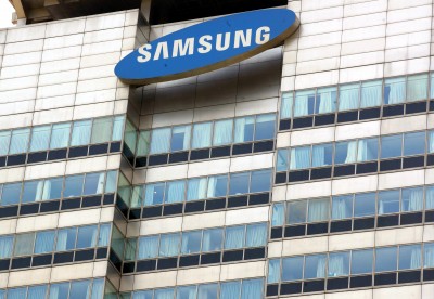 Samsung to expedite chip plant investments after chief's parole Samsung to expedite chip plant investments after chief's parole
