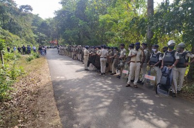 Teen drowns off Goa beach: Cops cautiion against sharing images Teen drowns off Goa beach: Cops cautiion against sharing images