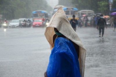 North Telangana districts alerted in view of heavy rainfall warning