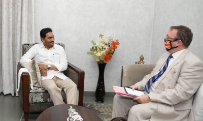 Jagan seeks British investments in Andhra Pradesh Jagan seeks British investments in Andhra Pradesh