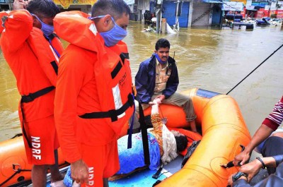 Army mobilised for rescue ops in MP, over 700 evacuated