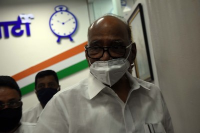 India greets veteran leader Sharad Pawar on his 81st birthday