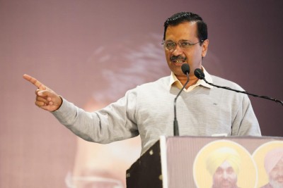 Kejriwal to hold high-level meeting over surge in Covid-19 cases Kejriwal to hold high-level meeting over surge in Covid-19 cases