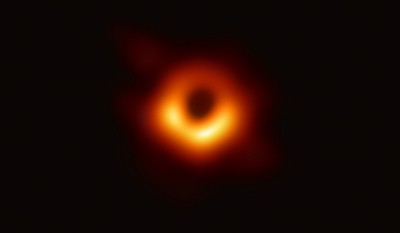 Aussie astronomers capture black hole eruption Aussie astronomers capture black hole eruption