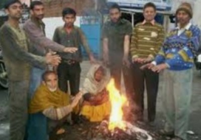 Cold wave conditions grip Telangana Cold wave conditions grip Telangana