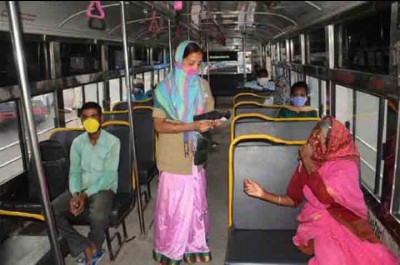 TSRTC offers free lifetime bus travel for two girls born onboard TSRTC offers free lifetime bus travel for two girls born onboard