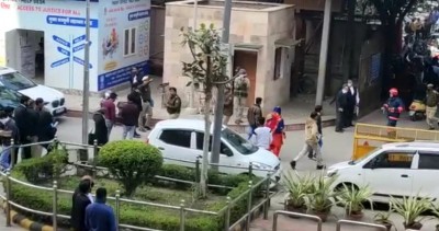 HC asks Delhi Police to form expert team for security of courts HC asks Delhi Police to form expert team for security of courts