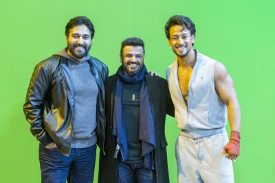 Actor Rahman makes Bollywood debut with Vikas Bahl's 'Ganapath' Actor Rahman makes Bollywood debut with Vikas Bahl's 'Ganapath'