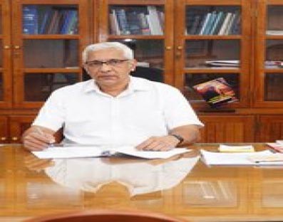 Congress asks Kerala Guv 'not to behave like a child' Congress asks Kerala Guv 'not to behave like a child'