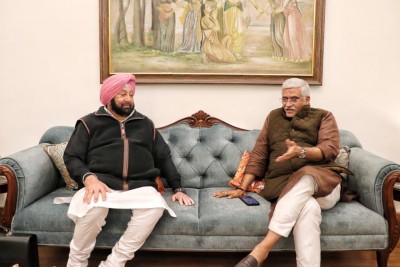 Amarinder announces party's alliance with BJP