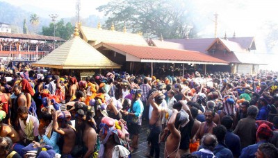 Devotees allowed holy dip at Sabarimala temple amid easing of curbs Devotees allowed holy dip at Sabarimala temple amid easing of curbs