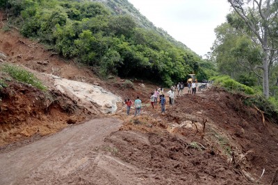 Over 80 missing in landslide at jade mine in Myanmar Over 80 missing in landslide at jade mine in Myanmar