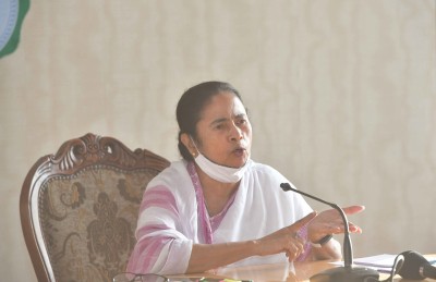 'Mamata Banerjee cannot be anti-Hindu; she is a Brahmin'