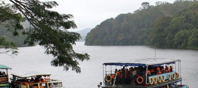 Kerala cries foul as TN opens Mullaperiyar dam shutters without notice Kerala cries foul as TN opens Mullaperiyar dam shutters without notice