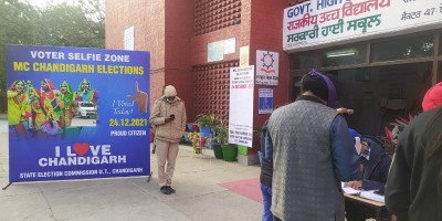 Polling begins for 35-seat Municipal Corporation Chandigarh Polling begins for 35-seat Municipal Corporation Chandigarh