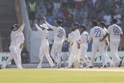 IND vs NZ, 2nd Test: India 69/0 in second innings at stumps, lead by 332 runs IND vs NZ, 2nd Test: India 69/0 in second innings at stumps, lead by 332 runs