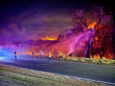Extreme weather conditions plague Australia Extreme weather conditions plague Australia