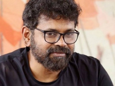 Sukumar announces reward of Rs 1 lakh each for 'Pushpa' production workers
