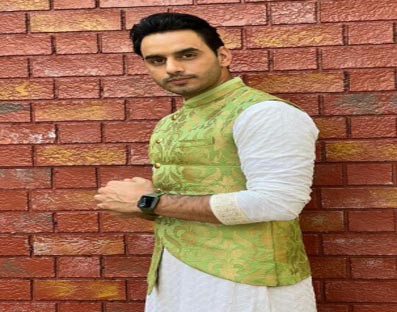 Waseem Mushtaq resumes shoot after wedding of industry friends Waseem Mushtaq resumes shoot after wedding of industry friends