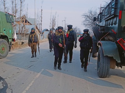 Two Let terrorists killed in J&K's Shopian Two Let terrorists killed in J&K's Shopian