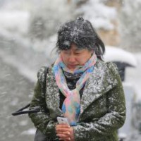 Blizzard in China suspends schools