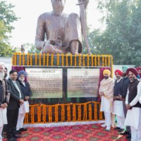 Punjab CM inaugurates statue of Sikh revolutionary leader