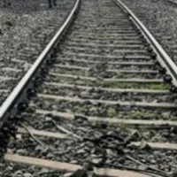 17-year-old girl 'jumps' in front of train, dies