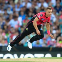 England pacer Curran ruled out of remainder of Sydney's campaign in BBL