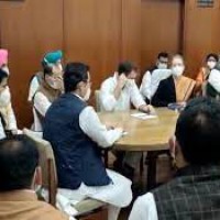 Sonia meets opposition leaders to chalk out common strategy