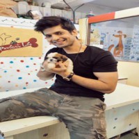 My dog has brought positivity in my life: Hitesh Bharadwaj