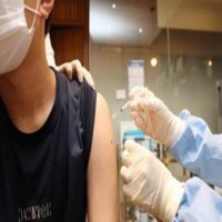 Thackeray Jr asks Centre to slash minimum vax age to 15