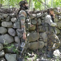 Gunfight breaks out at J&K's Anantnag, cop injured
