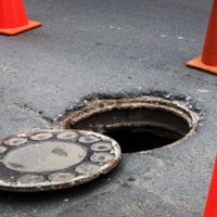3 booked for forcing Dalit employee to clean manhole in K'taka