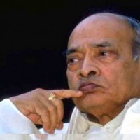 Tributes paid to former PM Narasimha Rao on death anniversary in Telangana