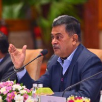 Power Minister R K Singh asks Coal Minister to act against officers for giving wrong info