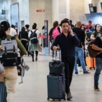 Processing of air passengers based on facial recognition tech begins