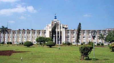 Pandemonium prevails in Odisha Assembly on farmers' issue Pandemonium prevails in Odisha Assembly on farmers' issue