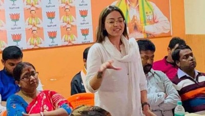 BJP youth leader Pamela arrested in Kolkata with drugs worth Rs 10L BJP youth leader Pamela arrested in Kolkata with drugs worth Rs 10L
