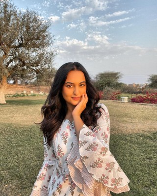 Sonakshi Sinha: We're all sheltered by mother nature Sonakshi Sinha: We're all sheltered by mother nature