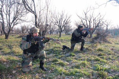2 militants killed in Kashmir encounter 2 militants killed in Kashmir encounter