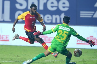 Late Santana equaliser helps Hyderabad to 1-1 draw vs East Bengal Late Santana equaliser helps Hyderabad to 1-1 draw vs East Bengal