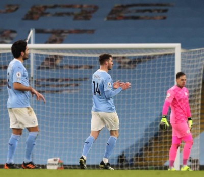 Man City extend winning run as Liverpool lose again in Premier League Man City extend winning run as Liverpool lose again in Premier League