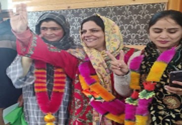 Safeena Beigh elected chairperson of Baramulla DDC Safeena Beigh elected chairperson of Baramulla DDC