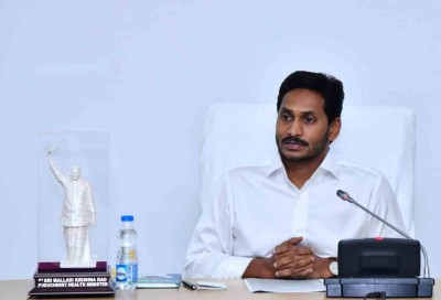Andhra CM chips in for poor railway land encroachers with alternate plan Andhra CM chips in for poor railway land encroachers with alternate plan