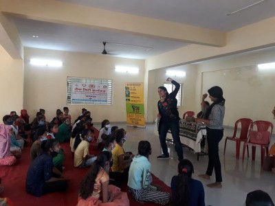 Indore launches 'Safe City' initiative for girls, women Indore launches 'Safe City' initiative for girls, women