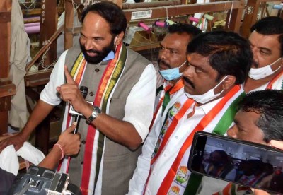 Telangana Congress seeks CBI probe into advocate couple's murder Telangana Congress seeks CBI probe into advocate couple's murder