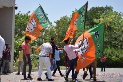 BJP leads in municipal elections in Gujarat